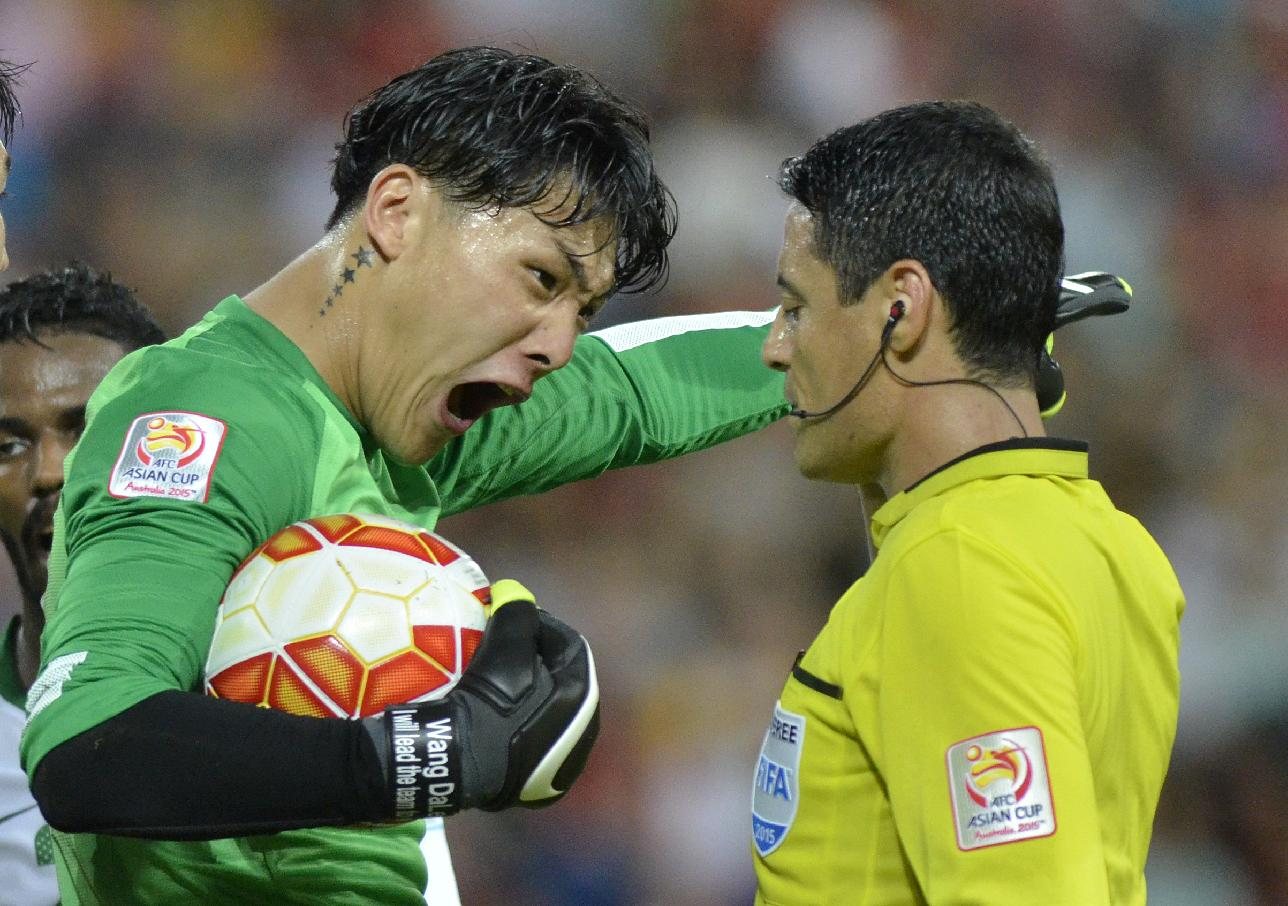 چین 1 - 0 عربستان ( عکس/فیلم/جدول گروه B) چین 1 - 0 عربستان ( عکس/فیلم/جدول گروه B)