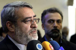 وزیر کشور: قاچاقچیان موادمخدر باید به دار آویخته شوند/ قوه قضاییه هیچ رحمی نداشته باشد