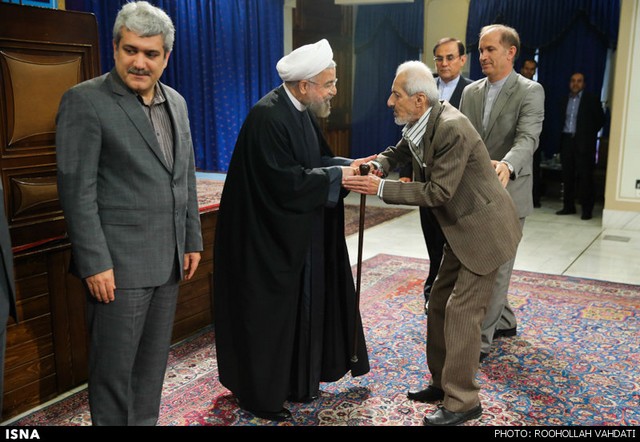 تجلیل از محققان و هنرمندان نخبه کشور با حضور روحانی (عکس)