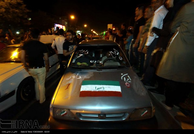 شادی طرفداران تیم ملی در سراسر کشور (عکس)