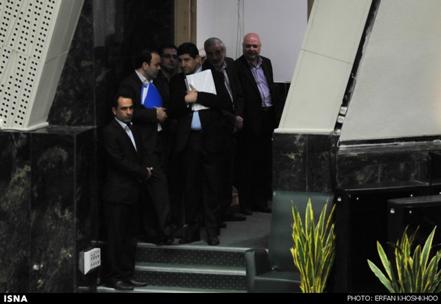 جلسه علنی استیضاح وزیر علوم (عکس)