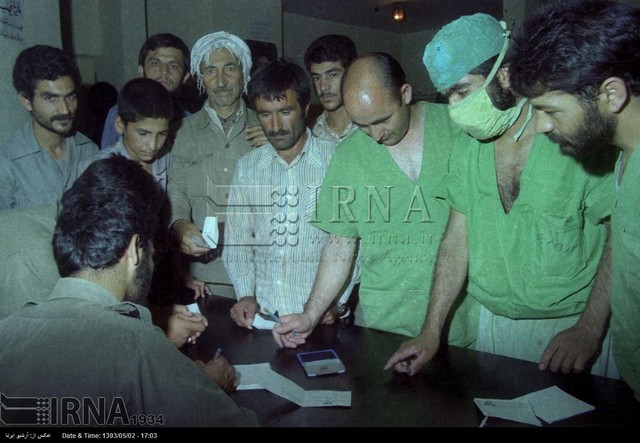 انتخابات ریاست جمهوری سال 1360 (عکس)