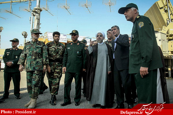 بازدید روحانی از نمایشگاه  وزارت دفاع (عکس)
