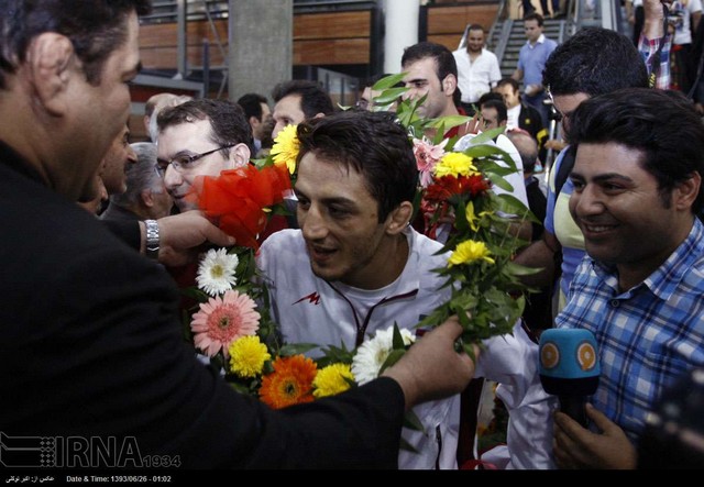 بازگشت تیم ملی کشتی فرنگی به کشور (عکس)