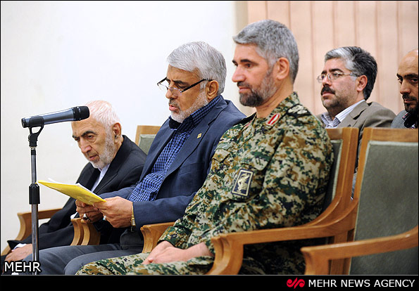 دیدار اعضای ستاد کنگره ملی شهدا اصناف و بازار کشور با رهبری (عکس)