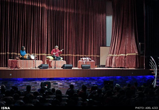 کنسرت حسین علیزاده - اراک (عکس)