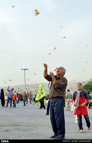 جشنواره بادبادک‌ها در ایلام (عکس)