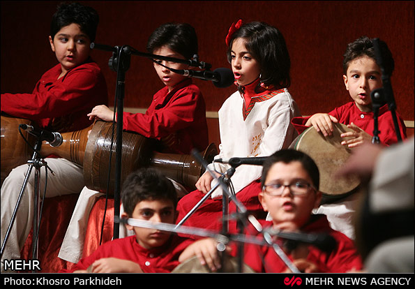 کنسرت گروه کوبه ای نوازان کنج (عکس)