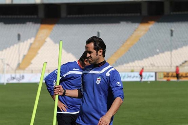 کریمی از مصاحبه اش پشیمان شده ؟(گزارش تصویری)