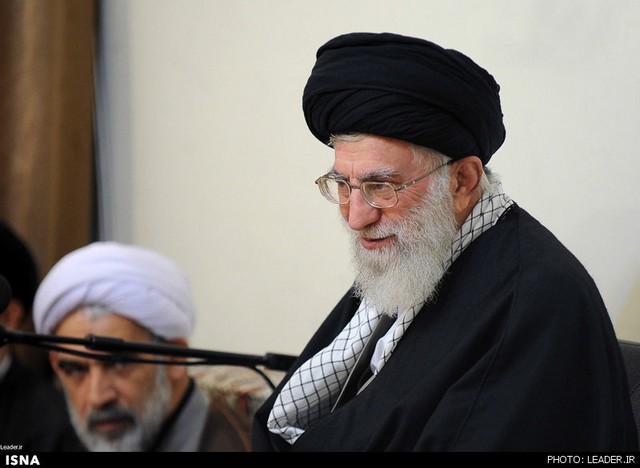 دیدار کارگزاران حج با رهبری (عکس)