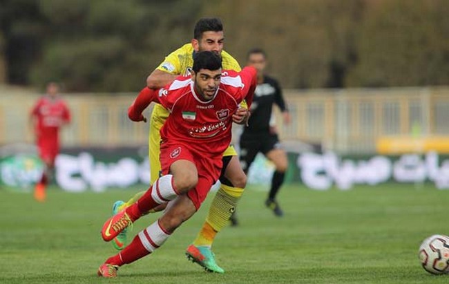 شکست پرسپولیس درخشان مقابل نفت تهران شکست پرسپولیس درخشان مقابل نفت تهران