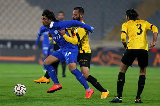 استقلال برد و به رتبه سوم جدول بازگشت