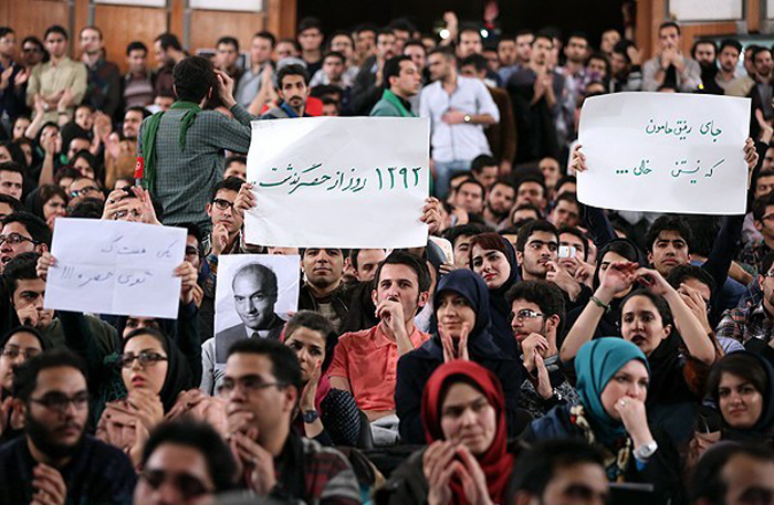 عملیات روانی اقتدارگرایان در 16 آذر: حق آزادی بیان ما را خوردند!