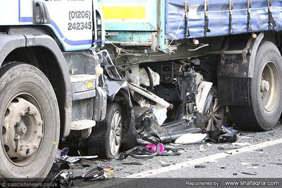 حیرت انگیز ترین تصادف سال (+عکس)