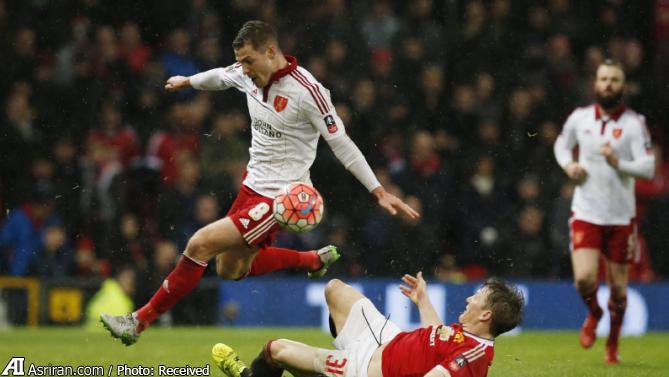 یونایتد در دقیقه 93 پیروزشد(+گزارش تصویری)