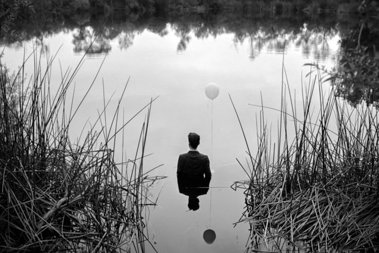 ۱۰ راه طبیعی برای درمان افسردگی ۱۰ راه طبیعی برای درمان افسردگی