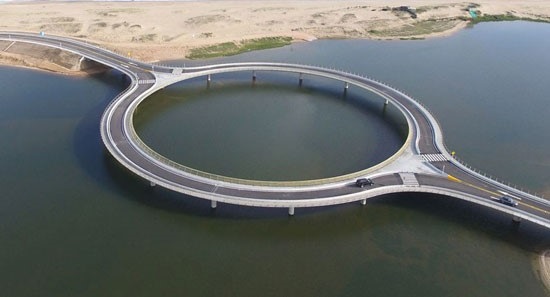 سرعت را کم کنید و از منظره لذت ببرید! (+عکس)