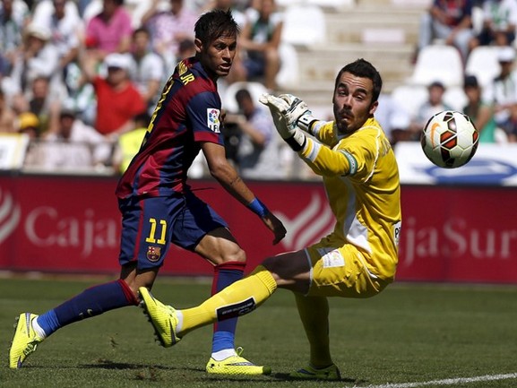 بارسا 8 گل زد و بالای جدول باقی ماند (+عکس)