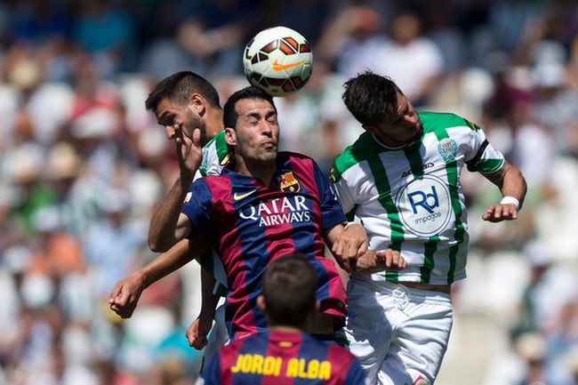 بارسا 8 گل زد و بالای جدول باقی ماند (+عکس)