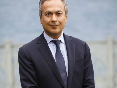 یک چهارم باشگاه آرسنال در دست این ایرانی است (+عکس)