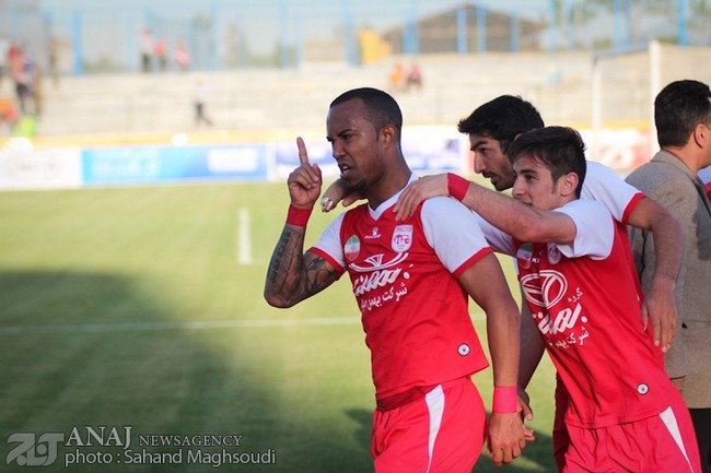 تراکتورسازی دوباره صدرنشین شد!(+عکس/جدول)