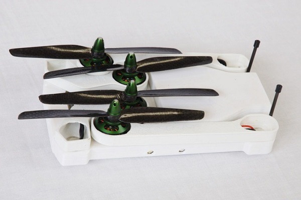 گوشی هوشمند بال در آورد+تصاویر