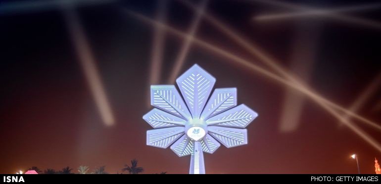 اتصال به اینترنت با نخل‌های هوشمند در دبی (+عکس)