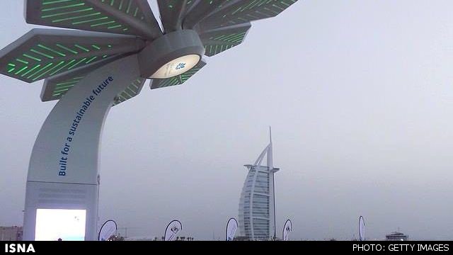 اتصال به اینترنت با نخل‌های هوشمند در دبی (+عکس)