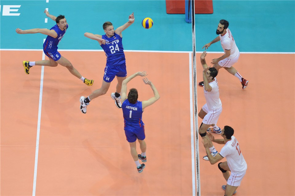 پیروزی ایران مقابل روسیه (+گزارش تصویری)