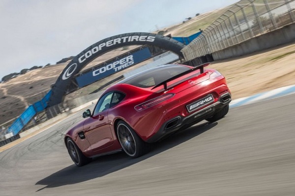 مرسدس در تدارک سدان AMG GT4