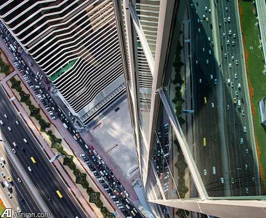 دو ستاره اینستاگرام بر فراز سازههای مرتفع جهان دو ستاره اینستاگرام بر فراز سازههای مرتفع جهان