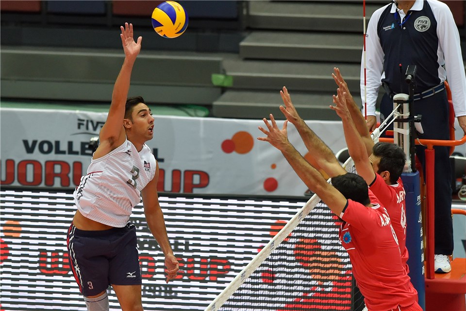 آمریکا 3 - 1 ایران / شکست تیم ملی والیبال  مقابل یانکی ها(+آنالیز/عکس)