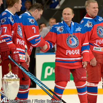 تولد پوتین : از گوشی آیفون 6 تا بازی هاکی (+عکس)