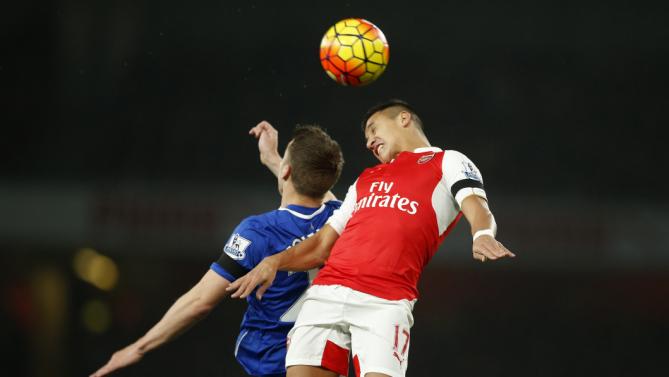 آغاز هفته دهم لیگ برتر انگلیس / شکست مجدد چلسی ، پیروزی و صدرنشینی آرسنال(+جدول/عکس) آغاز هفته دهم لیگ برتر انگلیس / شکست مجدد چلسی ، پیروزی و صدرنشینی آرسنال(+جدول/عکس)