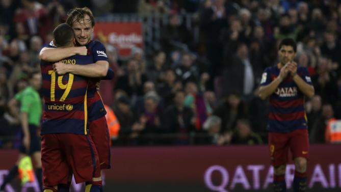 بارسلونا 2 - 2 دیپورتیوو / سومین تساوی متوالی بارسا(+عکس/جدول)