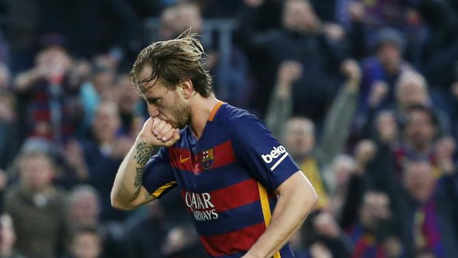 بارسلونا 2 - 2 دیپورتیوو / سومین تساوی متوالی بارسا(+عکس/جدول)