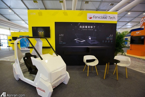 نگاهی گذرا به نمایشگاه «نور اینترنت»