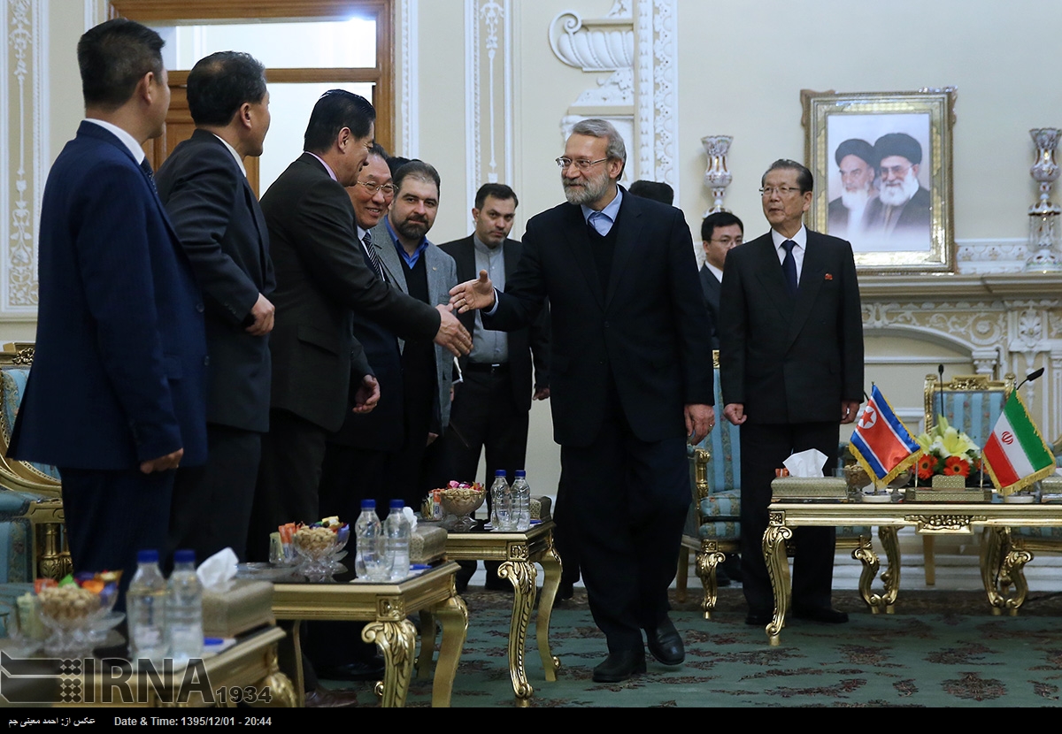 دیدار رئيس پارلمان کره شمالی با لاریجانی (+عکس)