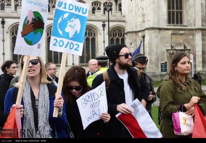 تظاهرات علیه برگزیت و سفر ترامپ در لندن (+عکس)