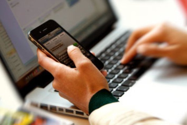 قیمت اینترنت ثابت و موبایل کاهش یافت