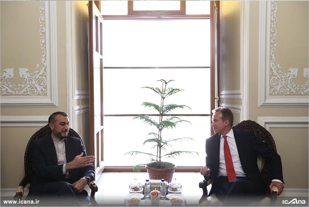 دیدار امیرعبداللهیان با وزیر خارجه نروژ: بشار اسد آماده مصالحه سیاسی در چارچوب دموکراتیک است/ نباید انتظار داشت بشار اسد کلید حکومت را به مخالفان تسلیم کند