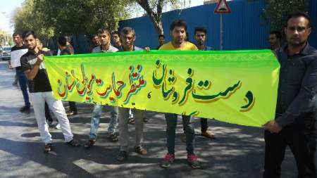 اجتماع دوباره دستفروشان مرکز اهواز برای حل مشکلات (+عکس)