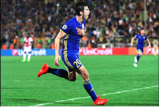 حذف آژاکس با گل سردار آزمون ؛سلام ایرانی به لیگ قهرمانان اروپا(+عکس)