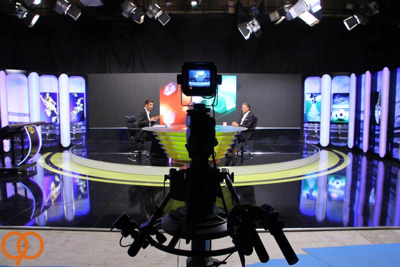 کی روش:الان زمان ایران است/ آماده آماده هستیم / پرچم های ایران را از خانه بیرون بیاورید کی روش:الان زمان ایران است/ آماده آماده هستیم / پرچم های ایران را از خانه بیرون بیاورید