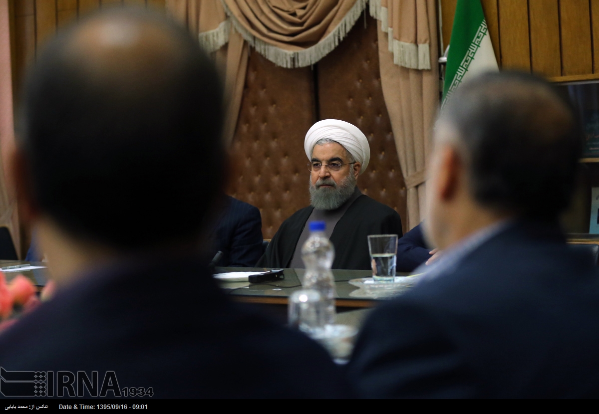 حضور روحانی در دانشگاه تهران (+عکس)