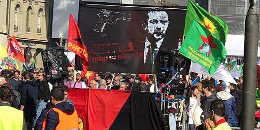 تابلوی قتل اردوغان،‌ عامل تنش در روابط ترکیه و سوئیس (+عکس)