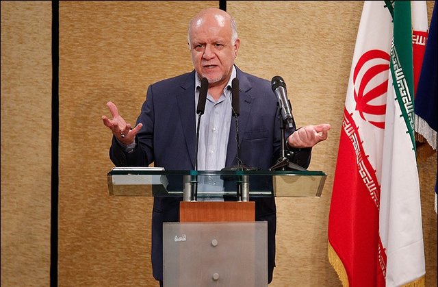 وزیر نفت: نوسازی تجهیزات نفت 10 میلیارد دلار هزینه دارد/  روزانه 20 مورد سوراخ در لوله&zwnj;های نفت گزارش می شود