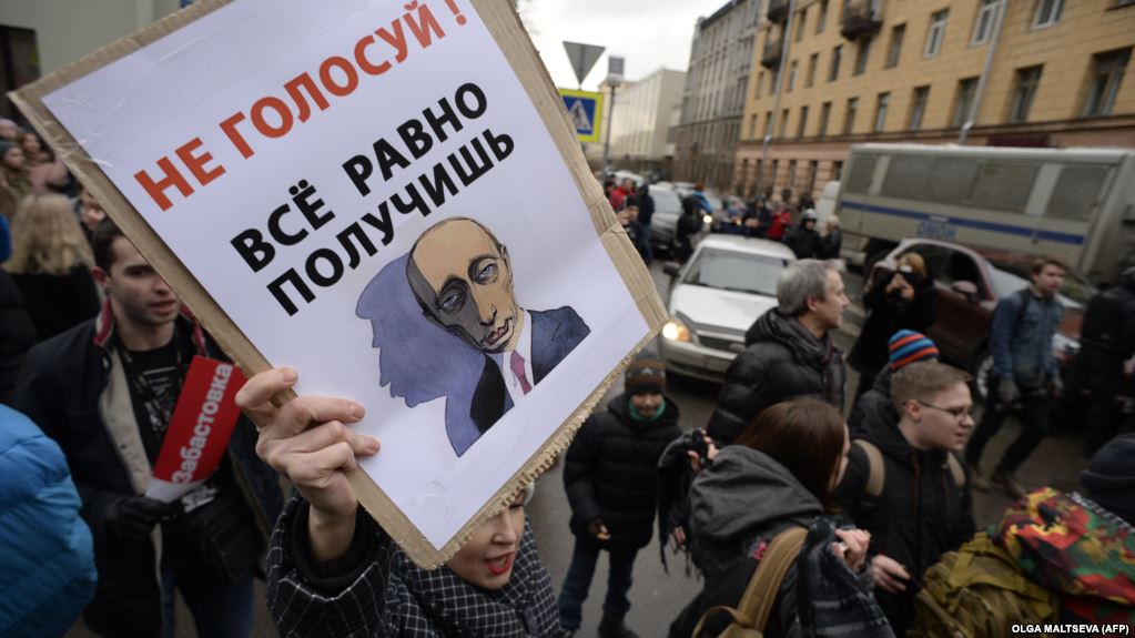 روسیه؛ تظاهرات هزاران حامی تحریم انتخابات و مخالفان پوتین (+عکس) / بازداشت 180 نفر