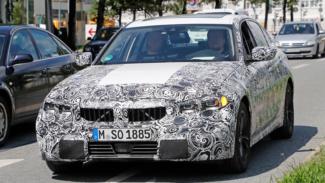 ///6 فروردین/ 1397////چالش سخت ب&zwnj;ام&zwnj;و در دنیای رقابت: ب ام&zwnj;و سری 3// این خودرو ارزش انتظار دارد