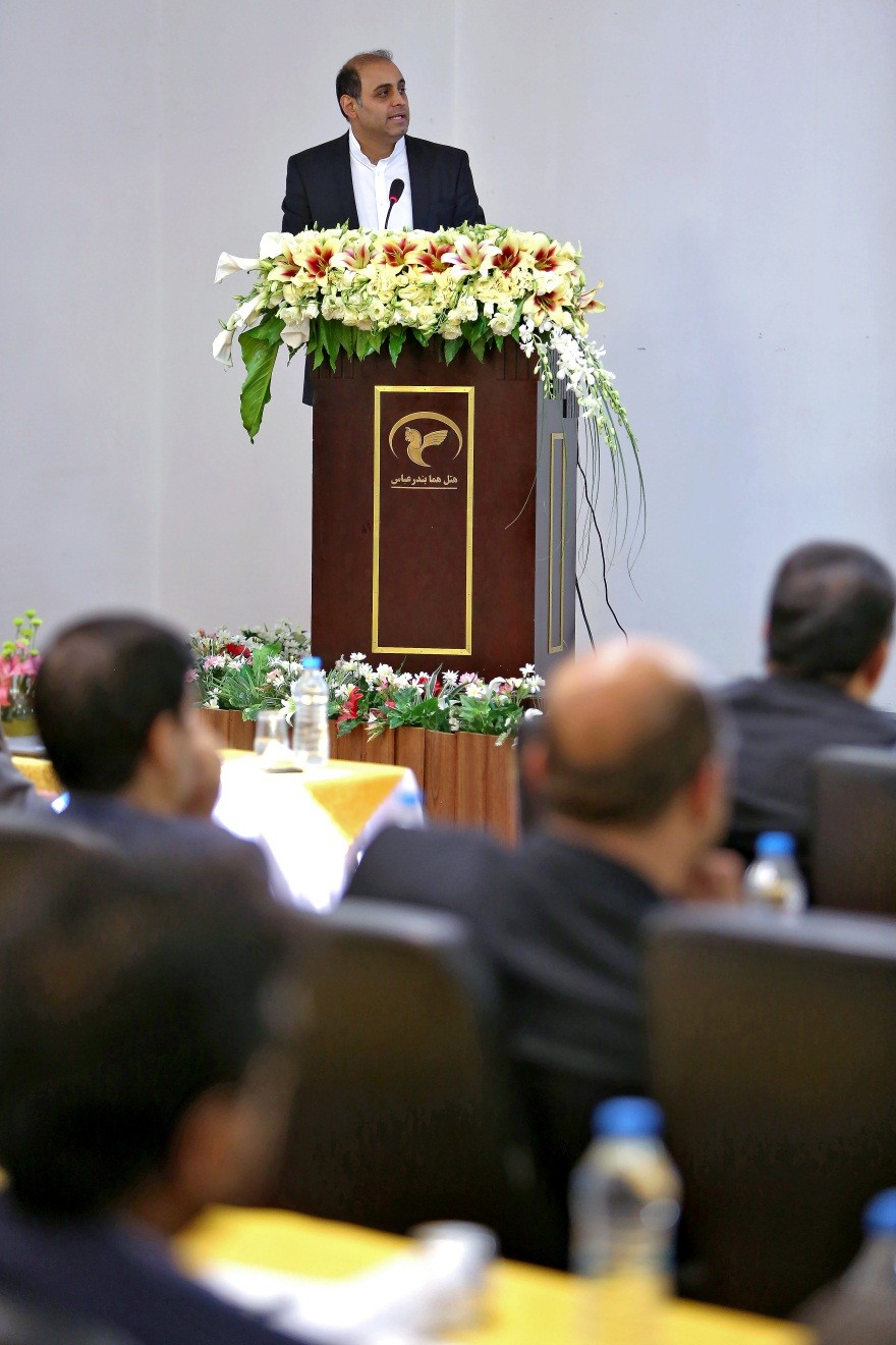 برگزاری بزرگترین همایش نمایندگان نگین خودرو در سال 96 (+عکس)